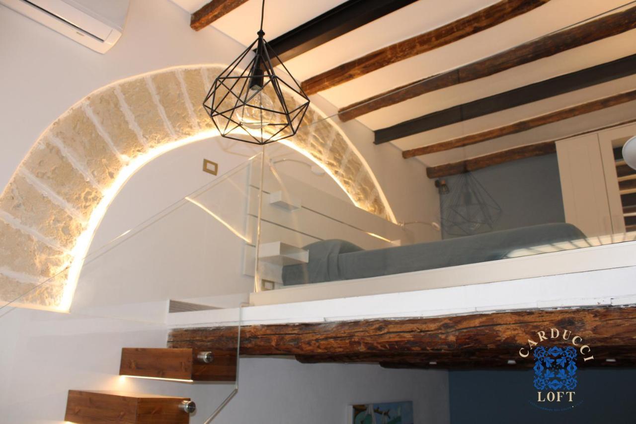 Appartamento Carducci Loft Castellammare del Golfo Esterno foto