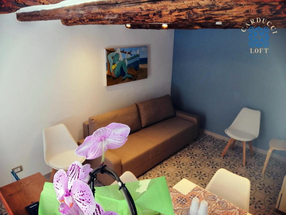 Appartamento Carducci Loft Castellammare del Golfo Esterno foto